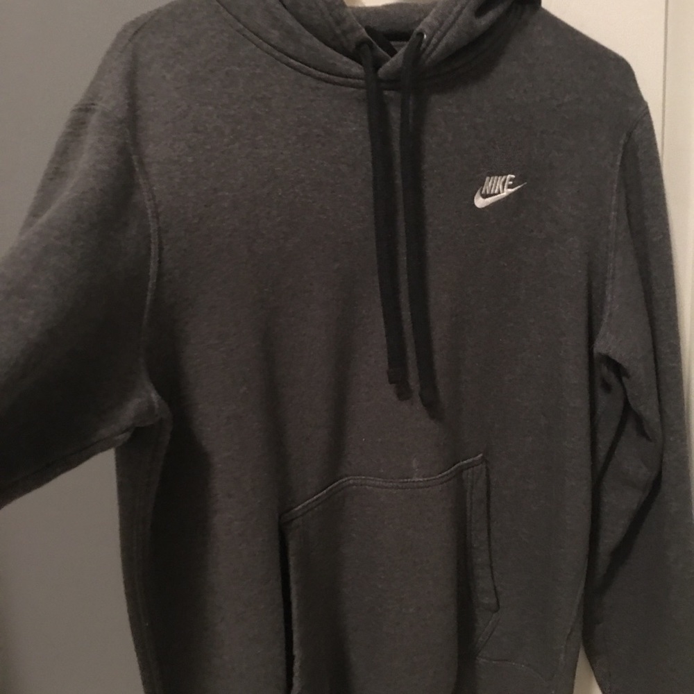 nike gray hoodie